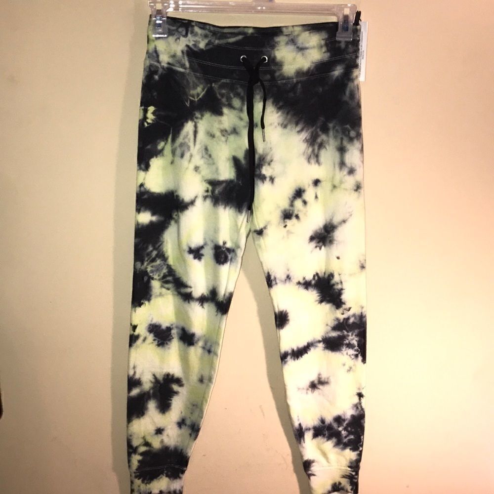 NWT Calvin Klein Performance tie dye sweatpants